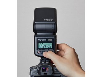 Godox TT520III Strobist Kit blesk s odpaľovačom