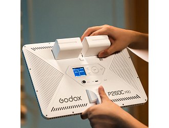 Godox P260C Pro Bi-color LED panel 45W