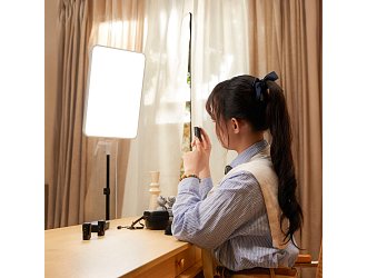 Godox Litemons LP400R RGB LED Panel s klapkami 38W